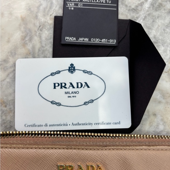 Authentic Prada Saffiano Leather Wallet - Picture 1 of 6